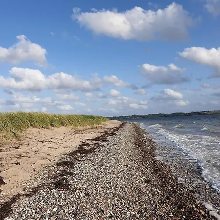 8 Person In Aabenraa-by Traum Vakantiehuis
